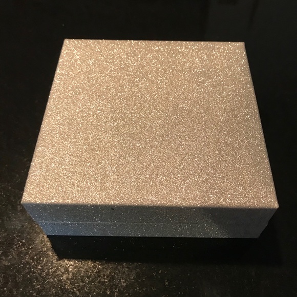 Sterling silver/diamond pet charm bracelet - Picture 4 of 5